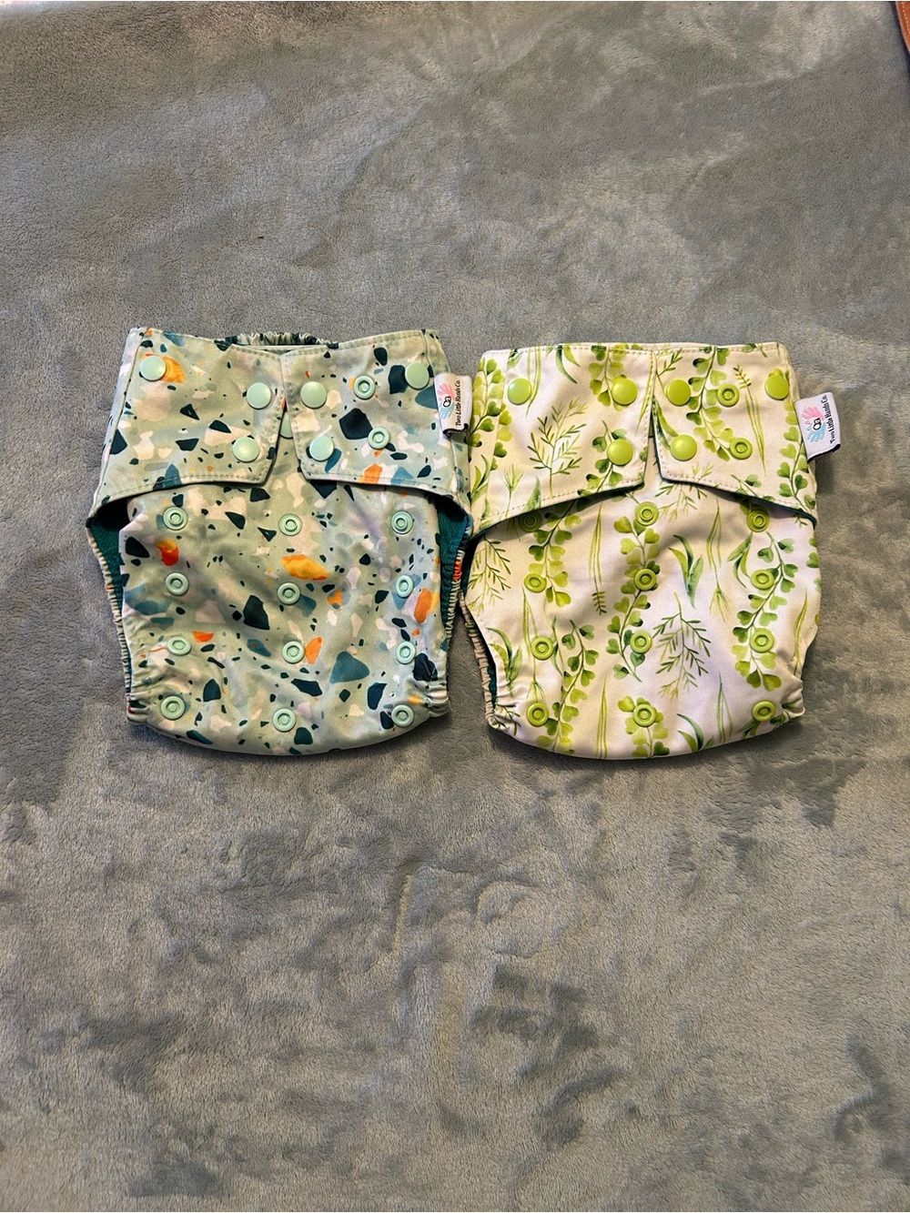 Set Two Little Hands Co cloth diapers